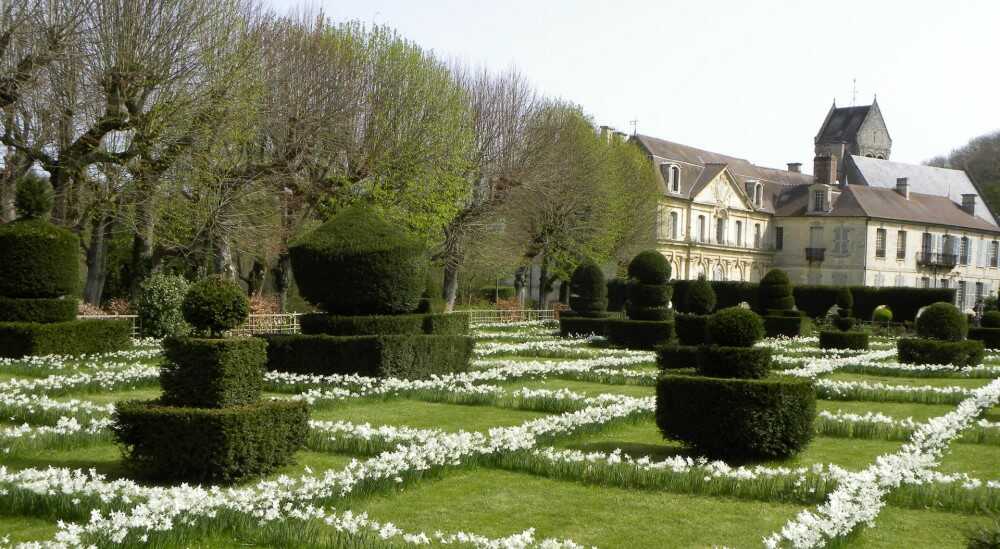 Les jardins et château d'Ambleville